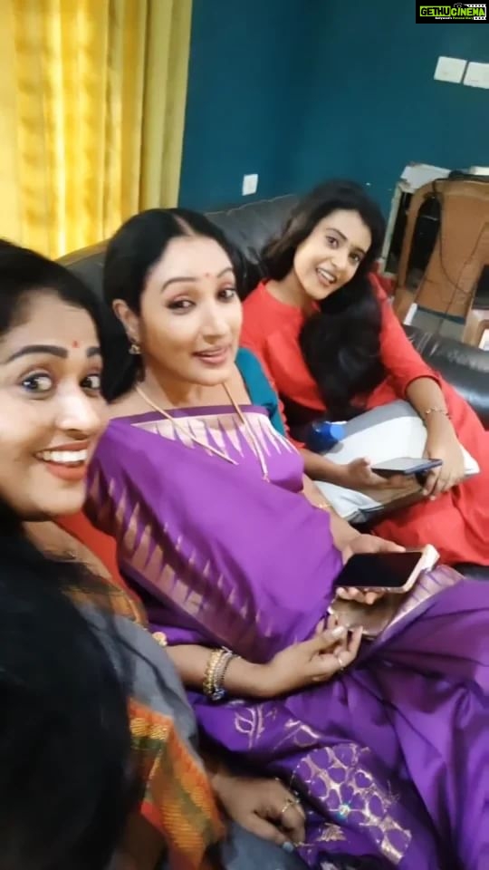 Manju Pathrose - 5.3K Likes - മൂന്ന് ത്രിപുര തുന്ധരികൾ...😎🤭😌😌