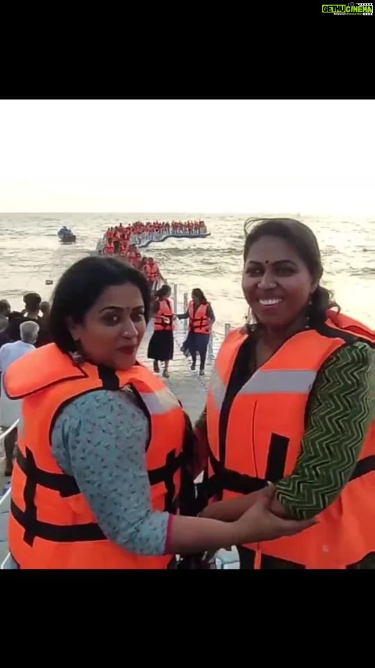 Manju Pathrose - 6K Likes - Full video link in bio @blackiesvlog @simi_blackies
#blackies #blackiesvlog #kozhikode #kozhikodebeach #kozhikoden