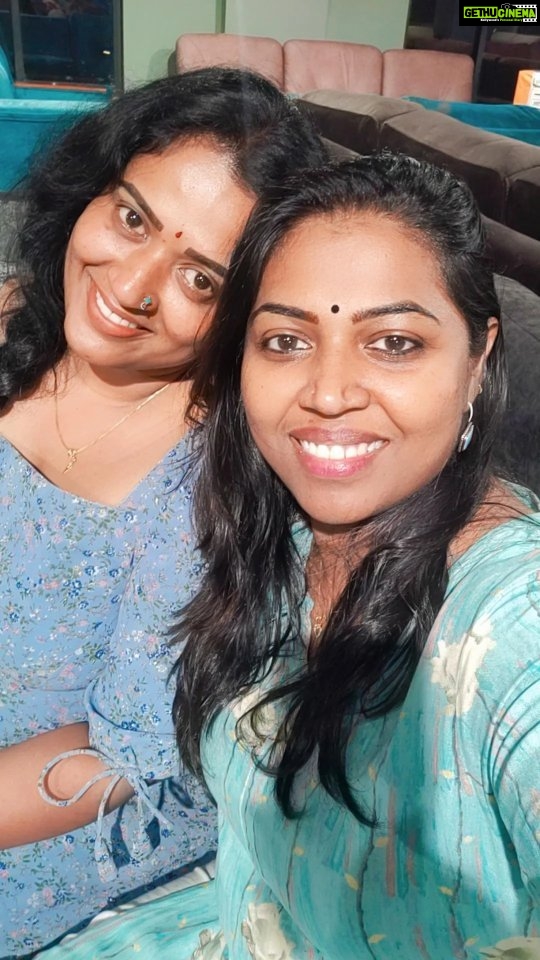 Manju Pathrose - 6.2K Likes - Happy Birthday ponnnaaaa😘😘😘😘😘😘 u r d best in my life...... I just want to be the way we r for always..... Miss u dii... Love you soo much😘😘😘😘😘