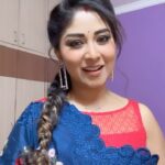 Manjula Paritala Instagram - #Ravodhu ani chapadaniki vachanu Pinni garu 😅😉 #VG #vontarigulabi #malathi #geminitv #manjulaparitala #actress #southindianactress #dialogue #pinnigaru #trending