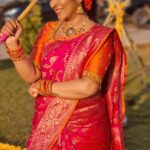Manjula Paritala Instagram - #bts #happysankranthi🔥💐🌽 #banarassaree @banaras_gallery_hyd