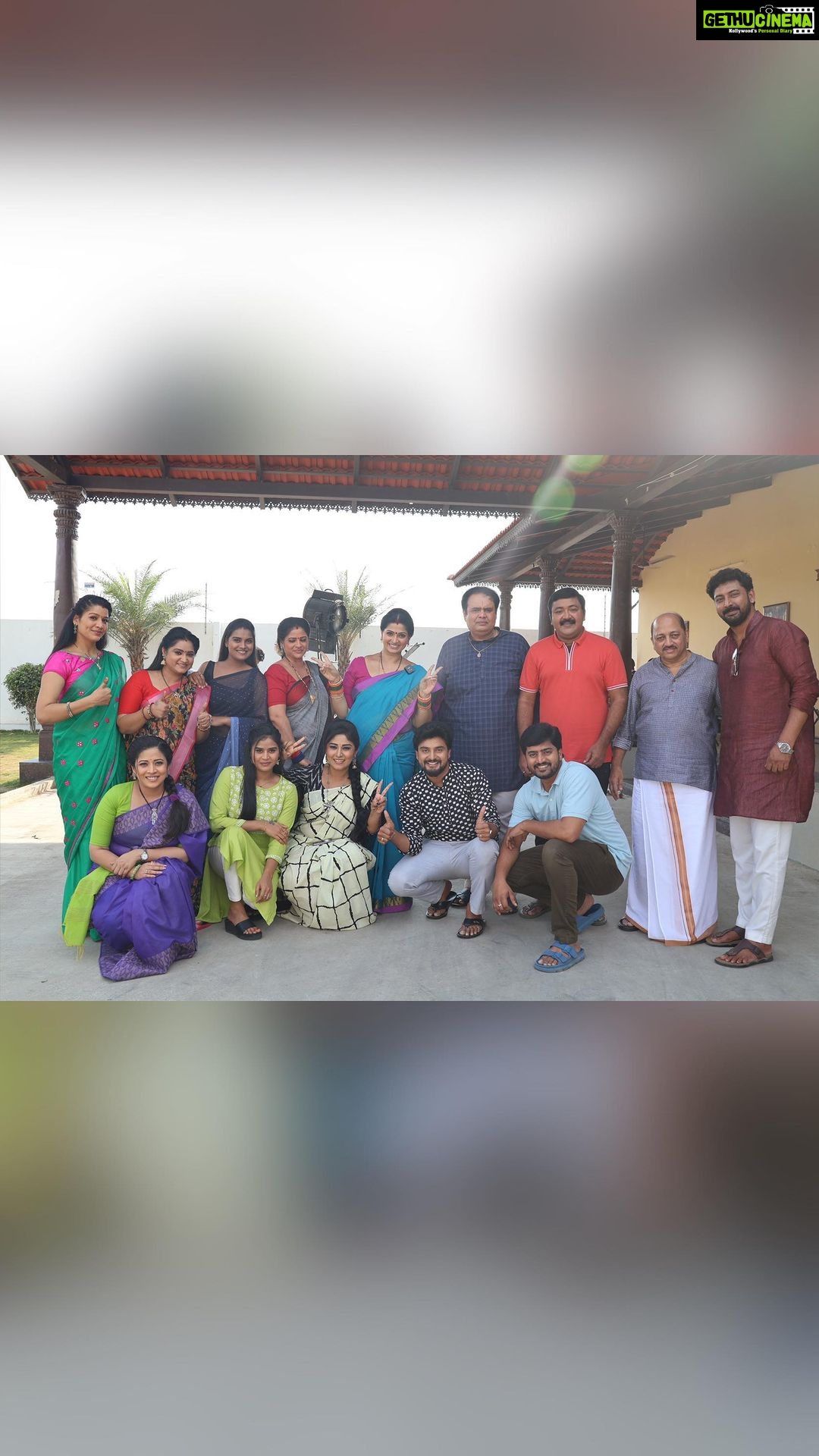 Manjula Paritala Instagram - #pallakilopellikuthuru #familyfun #tag ur 🐒🐒 #lastreeloftheyear♥️ #2022