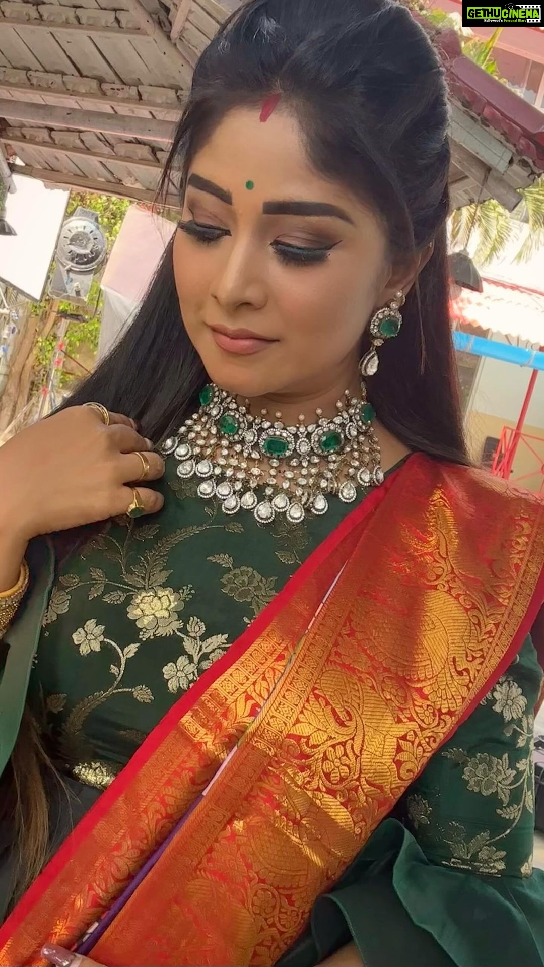Manjula Paritala Instagram - #Happy Ugadhi ♥️ #Every piece of jewellery tells a STORY 💕👸 #howz the look #trendy Victorian polish jewellery #silver Victorian Jewelry @emmadi_silver_jewellery