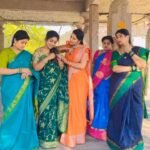 Manjula Paritala Instagram - Jaarumithaayi 😂😂 … @paritala_manjula_official @sushmakiron @me_vth_me_greeshma @kiranmaiprajapath #reelsinstagram #reelsindia #reels #instagram #instagood #trending #trendingreels #telugu #comedy