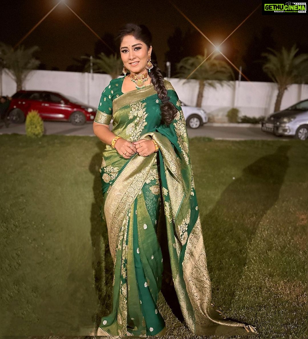 Manjula Paritala Instagram - #Saree @ss_fashion_weavers_closet