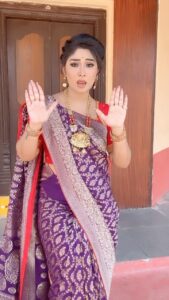 Manjula Paritala Instagram - #vry true #how many of u agree with this #comment below #saree @sareesbyrenubindu #blouse @shilpareddy_couture