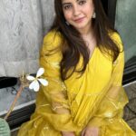 Meera Deosthale Instagram - Love is my vibe 💕💕 #reelsinstagram