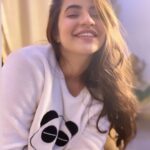 Meera Deosthale Instagram - 🍓 🍒 🍎