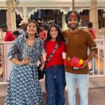 Meera Deosthale Instagram – Seeking blessings for Gud se meetha ishq 💗