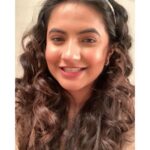 Meera Deosthale Instagram - Hello there! 😘