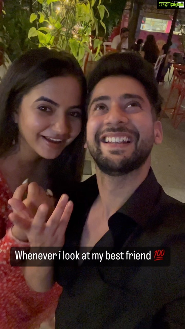 Meera Deosthale - 22.1K Likes - Hey bestie 🙋🏼♂️😝
.
Tag your best friend 😂
#reelitfeelit #parasarora #meeradeosthale