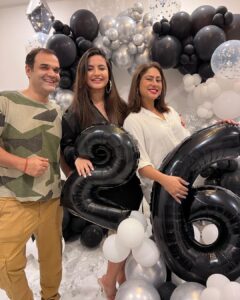 Meera Deosthale Instagram - 16.11.2021 ♥️🌟🧿