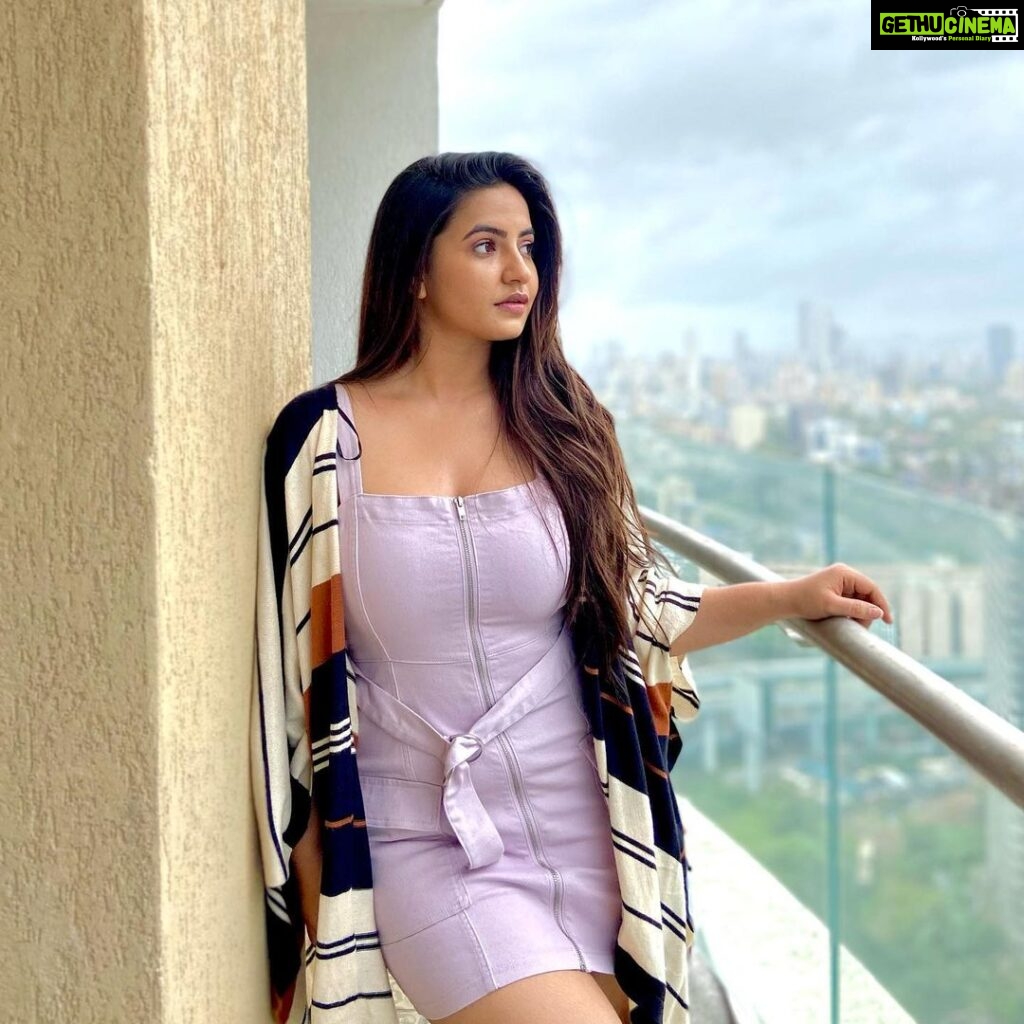 Meera Deosthale Instagram - Life is a climb but the view is great ♥️