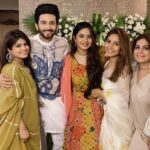 Meera Deosthale Instagram - #festivevibes 😍