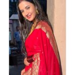 Meera Deosthale Instagram - Being Vidya ♥️ #itsa2019story