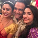 Meera Deosthale Instagram - To my best baapu ever , Happiest birthday! Thank you for guiding me always ♥️ ढ़ेर सारा प्यार, chakoriyaaaa Special laughter by @vidhiipandya 🤪