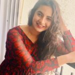 Meera Deosthale Instagram - Always remember, you’ve got something that they don’t! 😎