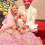Meera Deosthale Instagram – Introducing Mrs. Pari “ Dev sir “ Shergill 💕

Watch Gud se Meetha Ishq @starbharat at 7.30 pm 

📸 by @pankhuri313 ❤️