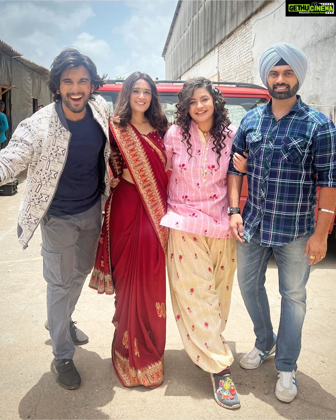 Meera Deosthale - 32.5K Likes - Gud Se Meetha Ishq ♥️