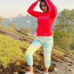 Megha Mathew Instagram – @traanquiland .

#trekking #travelreels #travelgram #ree #reelsvideo
