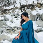 Megha Mathew Instagram - 🌨🌨🌨#saree #loveislove #sareelove #snowfall #happy #peaceofmind #freezing #himachal. @drape_studio_jitta. Himachal Pradesh