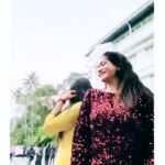 Megha Mathew Instagram - #happier #college #nostalgia #instagram #instalike #reels #reelsvideo #pecefullmind #happinessoflife #college #life #friendship #power .#friendshipgoals#lfriends .👩‍❤️‍💋‍👩 St. Joseph College of Communication