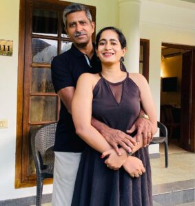 Megha Mathew Instagram - My hero 🦸‍♀️ Pappa I love you so much 😘❤️ #daughterlove #fatherdaughter #loveyou #verymuch #peaceofmind #blackcolor #favorite #myhero #mylife #myworld #youaaremyeverything🥰 Triveny River Palace Resort, Champakulam, Backwaters Alleppey , Kerala