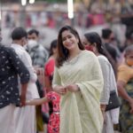 Megha Mathew Instagram - #thirinakkara_pooram # #nostalgia ❤️ Saree by ; @varnudais 📷 @jith_in_sunny_ #temple #sareelove #crowd #ulsavam #thirunakkarapooram #2022 #instagram #instamood #sareemood😍 #lovethis #saree #thankyou #varundais #saree #inspiration #instagood #pic #picsartedit #picsoftheday #instagram #nostalgia Thirunakkara Mahadeva Temple