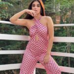 Miesha Saakshi Iyer Instagram - Complementing Contrasts 🌿 Outfit @femi9.by.as