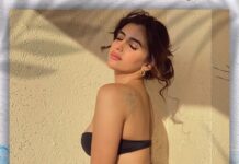 Miesha Saakshi Iyer Instagram - Somehow all my colors are like art to you 🪄 Mumbai, Maharashtra