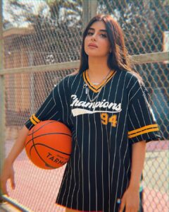 Miesha Saakshi Iyer Instagram - She shoots, she scores 🏀 
@bonkers.corner