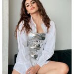 Miesha Saakshi Iyer Instagram - Everything has a Silver Lining 🪙 . . . White Shirt Dress & Silver Corset @itgirl_love Mumbai, Maharashtra