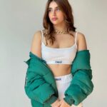 Miesha Saakshi Iyer Instagram - Even if you had instructions, You still couldn’t handle me ⚡️ . . . White co-odds @urbanic_in Puffer Jacket @burger.bae Accessories @urbanic_in @luluandskyofficial Mumbai, Maharashtra