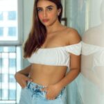 Miesha Saakshi Iyer Instagram - I am capable of everything I set my mind to. 🦋 . . The perfect distressed denims by @freakinsindia 😍 . . #bluejean #denim #denimstyle #denimfashion #miesha #mieshaiyer #thankyouforeverything 🧿✨ Mumbai, Maharashtra