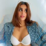 Miesha Saakshi Iyer Instagram – Snatcheeeeeddddd ✨
.
.
.
.
.
#snatched #trendingreels #trendingsongs #video #reels #reelsinstagram #explorepage #miesha #mieshaiyer #grateful #gratitude #thankyouforeverything 🧿✨ Mumbai, Maharashtra
