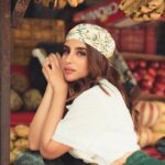 Miesha Saakshi Iyer Instagram – I’m bananas for you 🍌 
.
.
.
.
.
Outfit @myramisty2021 
📸 @swagatsharmaphotography 
.
.
.
#fruit #banana #photooftheday #photography #photoshoot #photo #photo #bandana #streetstyle #groceryshopping #headscarf #ootd #mood #aesthetic #vibes #explore #miesha #mieshaiyar #grateful #gratitude #thankyouforeverything 🧿✨ Delhi, India
