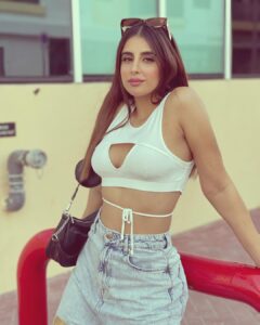 Miesha Saakshi Iyer Instagram - Here to STAY 💫
#dxb 
.
.
.
.
.
#dubai #dxblife #dubai🇦🇪 #dubailife #dubailifestyle #dubaifashion #dubaiinstagram #dubaistyle #streetstyle #streetphotography #fashion #style #styleinspiration #heretostay #heart #love #miesha #mieshaiyer #grateful #gratitude #thankyouforeverything ✨🧿