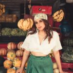 Miesha Saakshi Iyer Instagram – I’m bananas for you 🍌 
.
.
.
.
.
Outfit @myramisty2021 
📸 @swagatsharmaphotography 
.
.
.
#fruit #banana #photooftheday #photography #photoshoot #photo #photo #bandana #streetstyle #groceryshopping #headscarf #ootd #mood #aesthetic #vibes #explore #miesha #mieshaiyar #grateful #gratitude #thankyouforeverything 🧿✨ Delhi, India