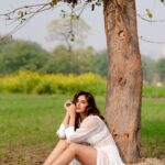 Miesha Saakshi Iyer Instagram - The Perfect Getaway 💭 . . . 📸 : @swagatsharmaphotography . . . . . #dreamy #vibes #aesthetic #whitedress #country #photography #explore #ootd #countryside #greenery #travel #travelgram #fashion #miesha #mieshaiyer #grateful #gratitude #thankyouforeverything 🧿✨