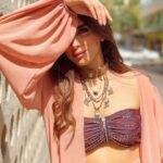 Miesha Saakshi Iyer Instagram - Dubai Vibes 🔆 . . . . . Coord set @closet.hues #dubai #dubailife #dubaifashion #dubailifestyle #dubai🇦🇪 #dubaivibes #uae #ootd #fashion #style #dubaiinstagram #dubaistyle #photography #photoshoot #closethues #miesha #mieshaiyer #grateful #gratitude #thankyouforeverything 🧿💫
