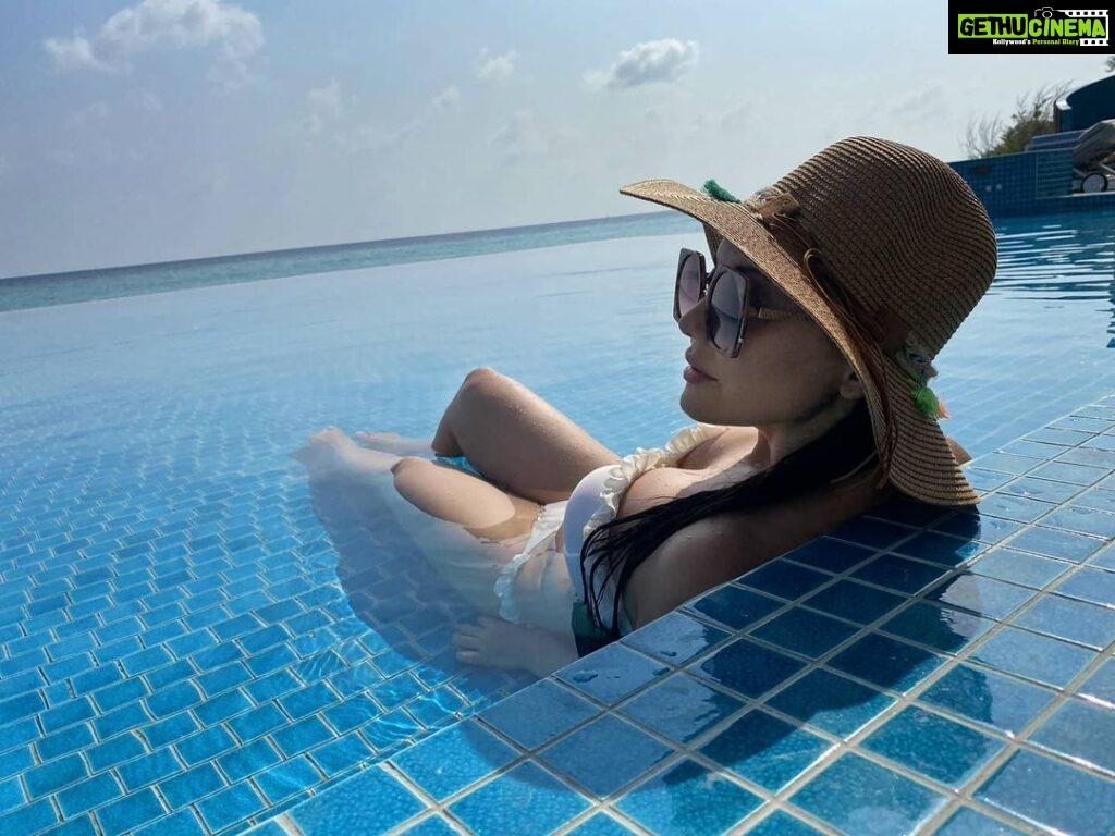 Minissha Lamba Instagram - A picture a day... Keeps the blues away.... In this case though... The blues are highly appreciated... . . . . . . . . . . . @hideawaybeachmaldives Hideaway Beach Resort & Spa Maldives