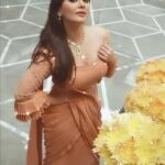 Minissha Lamba Instagram - Just a spot of glitter... And guesses who I am wearing??? Answers revealed Tomorrow in the credits picture... . . . . . . . . . . #indianbridalmakeup #indiansaree #indianbridalfashion #indianweddingoutfit #indianwedding #weddinglehnga #weddingphotography #weddingfashion #weddinginspiration #saree #sangeetoutfit #indianweddingjewellery #weddingjewellery #jewellery #bridaljewelleey