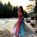 Minissha Lamba Instagram - Reminiscing Riverside Evenings . . . . . . . . . #travelling #travelphotography #vacation #mountain #nature #naturephotography #photooftheday #water #river #mountains #happy