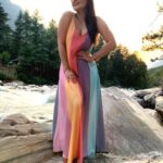 Minissha Lamba Instagram - Riverside Evenings.... . . . . . . . . . . #travelling #travelphotography #vacation #river #photography #photooftheday #nature #naturephotography #mountain #hills