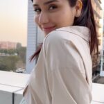 Monica Sharma Instagram - Enna wadda hogya hai yara mera ♥️ #yaara . . . 11th February ♥️ . . Wearing- @whatalishawore . . #reels #reelsinstagram #reelsvideo #reelitfeelit #reelsindia #reel #yaara #jalwayuenclave Chandigarh, India