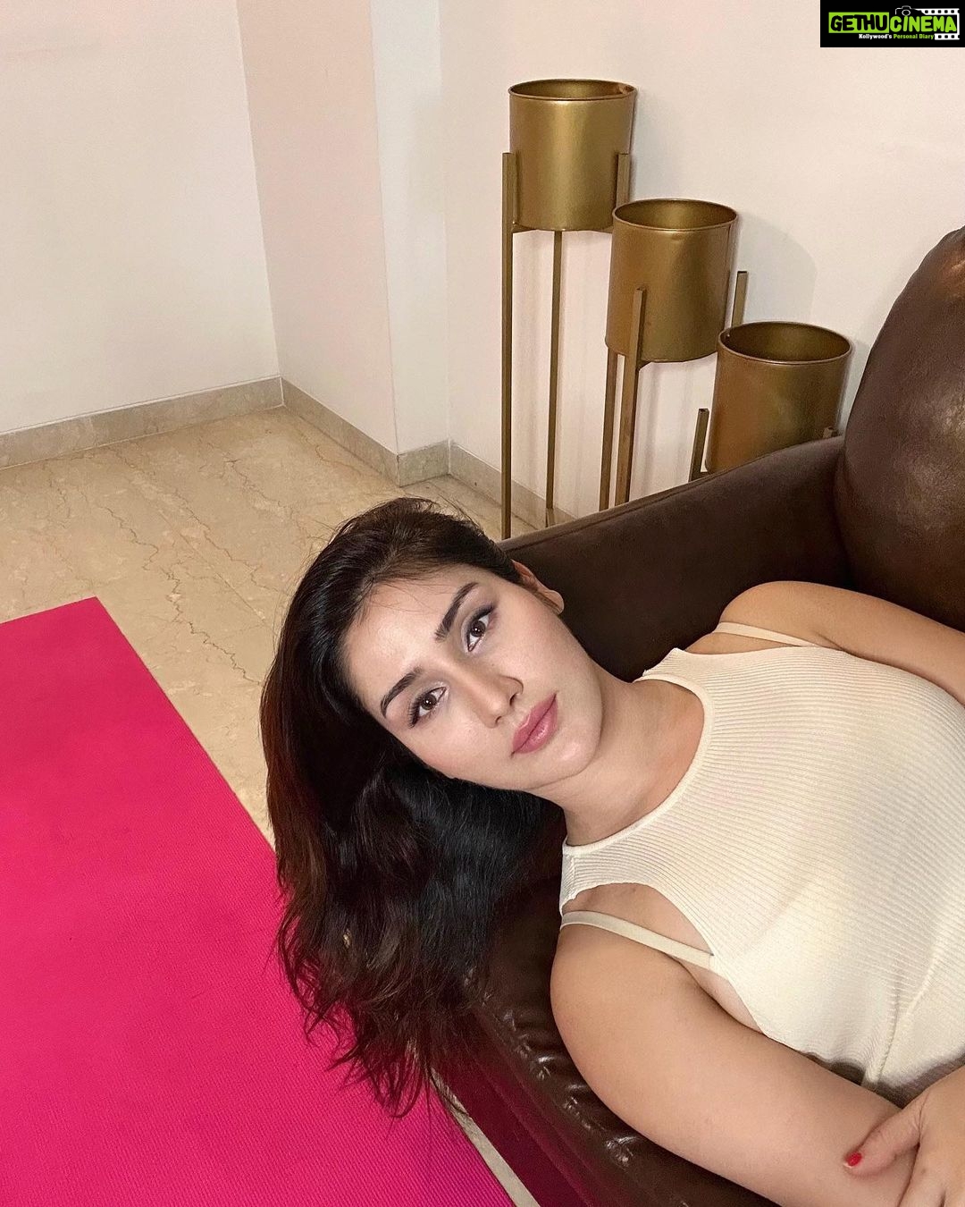 Monica Sharma Instagram - Hang in there💞 . . . . . . . . . . #instagood Mumbai, Maharashtra