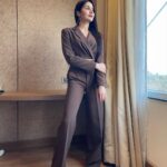 Monica Sharma Instagram - Jalwayu Enclave Premier 🤎 . . . Styling- @whatalishawore . . . #jalwayuenclave #filmrelease #pollywood #punjabisongs #punjabifilms #vibes #outfitinspiration #style #boxblazer #premier #stylefashion #stylediary #styleinspiration #stylepost #fashion #fashionstyle #fashionistas #whatiwore #instafashion #instastyle #brown #manifesting #manifestation Chandigarh, India