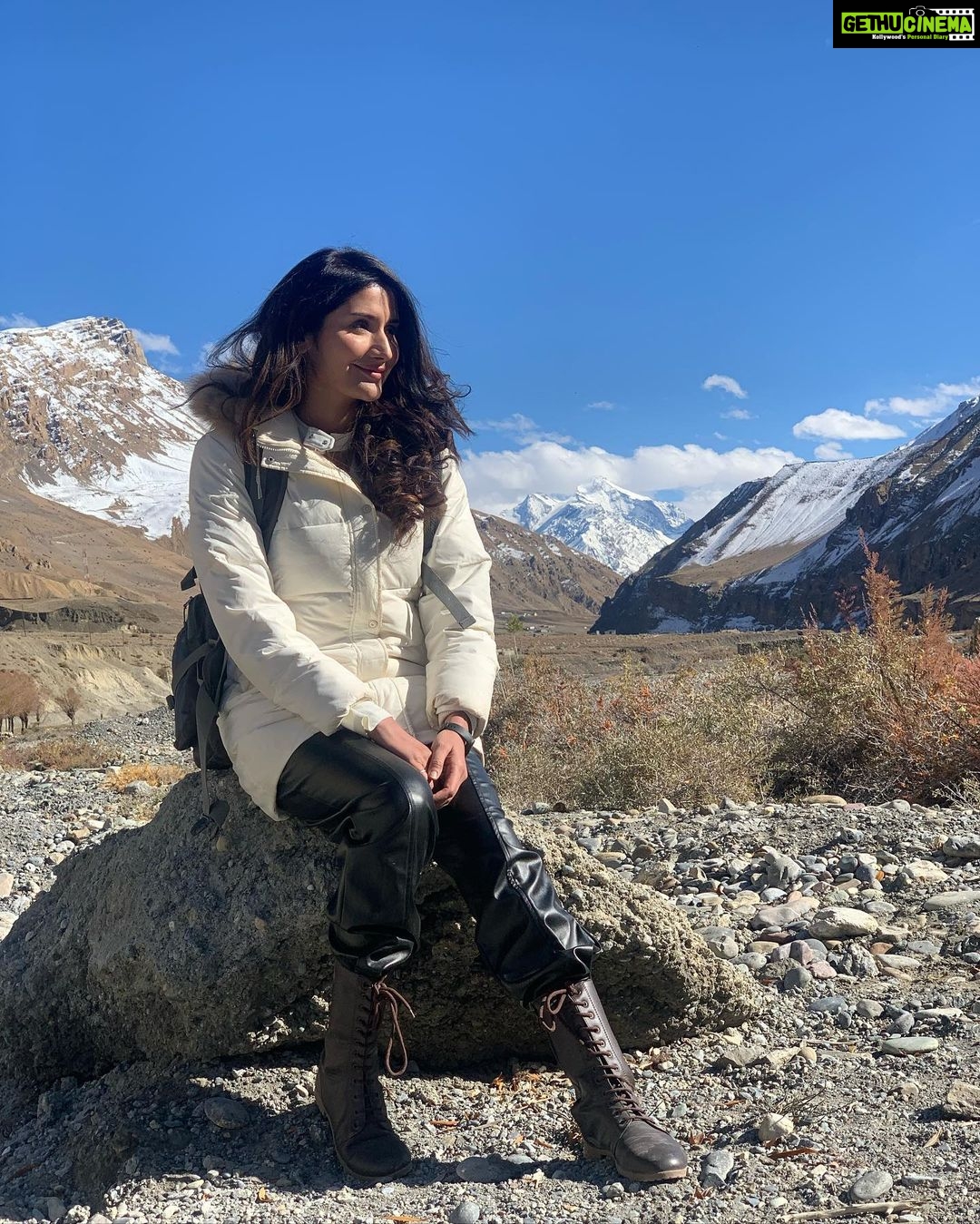 Monica Sharma Instagram - -18 & sunburnt hands 🥶❤️ . . . . . #sunburns #frostbites #traveling #sunkissed #spiti #spitivalley #hills #hillstation #himachal #himachalpradesh #Instafashion #instatravel #travelingram #travellife #explorepage #travelling #spitivalley #kaza #fashion #instadaily #travelgram #travelphotography #travelblogger #photoart #vibes #photooftheday #photogram #traveladdict #instastyle #style #photography Kaza