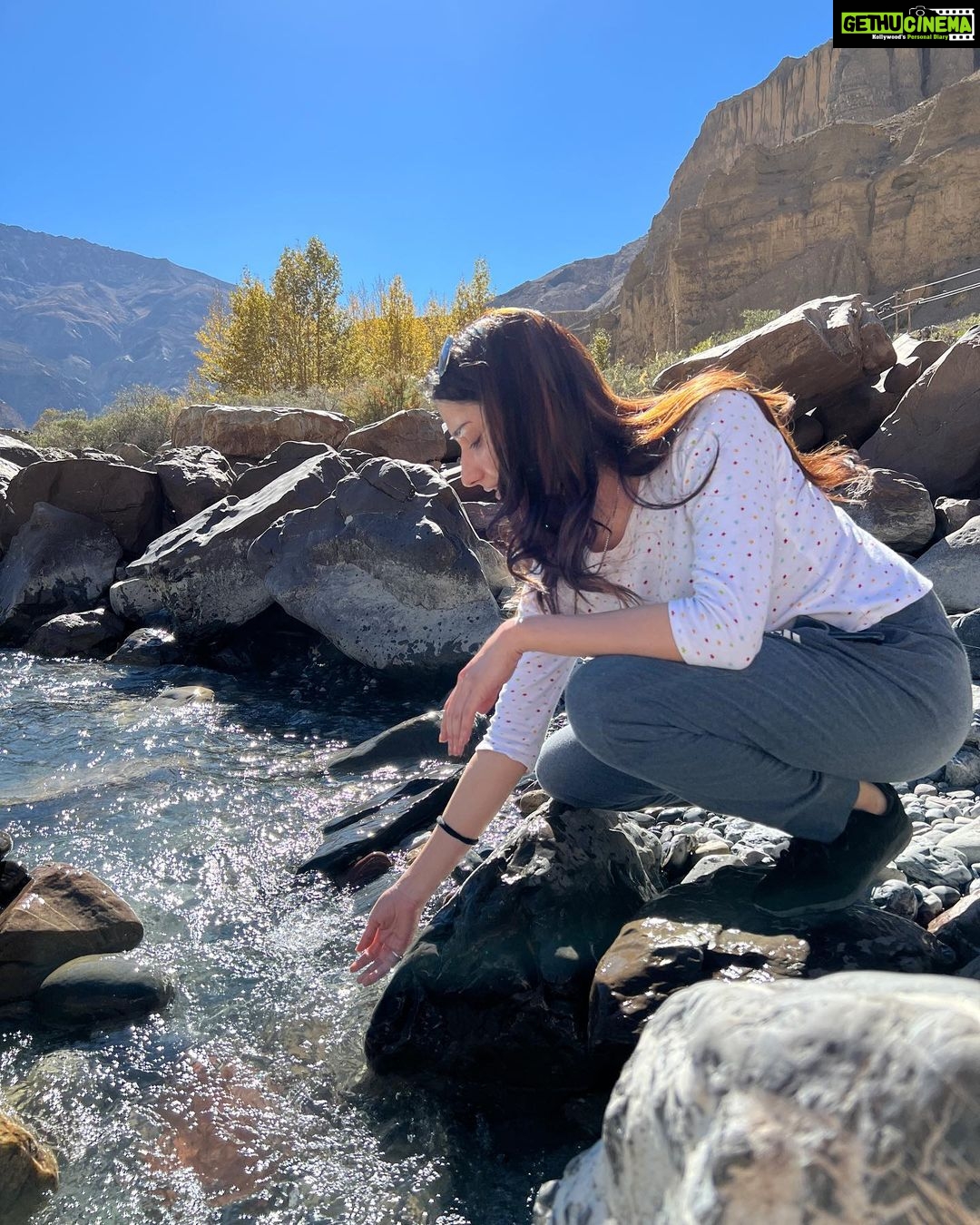 Monica Sharma Instagram - river side♥️ . . . . #riverside #river #riverfront #nature #naturephotography #naturelovers #naturelover #natureshots #natureshot #instagood #instafashion #instafashion #instastyle #instamood #hills #hillstation #naturegram Kaza