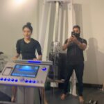 Monica Sharma Instagram - Happy Friday everyone.. . . already making it good & sweaty @bamaniya_vinod 👀🤍 . . . . #EMS #electronicmusclestimulation #fitspo #fitnessgoals #fitnessstudio #stretch #fitnessmotivation #fitnessjourney #fitfam #pilates #pilatesworkout #pilatesinstructor #ems #emstraining #mumbai #pilatesreformer #pilatesbody #friday #fridayvibes #fridaymotivation #fridayfitness #hashtag #okbye The Pilates Studio - Mumbai (india)